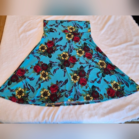 Lularoe Women's Turquoise Floral Pull On Skirt Medium Azure A Line Red Roses - Picture 7 of 8